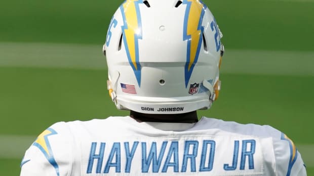 Casey-Hayward-landing-spots-scaled